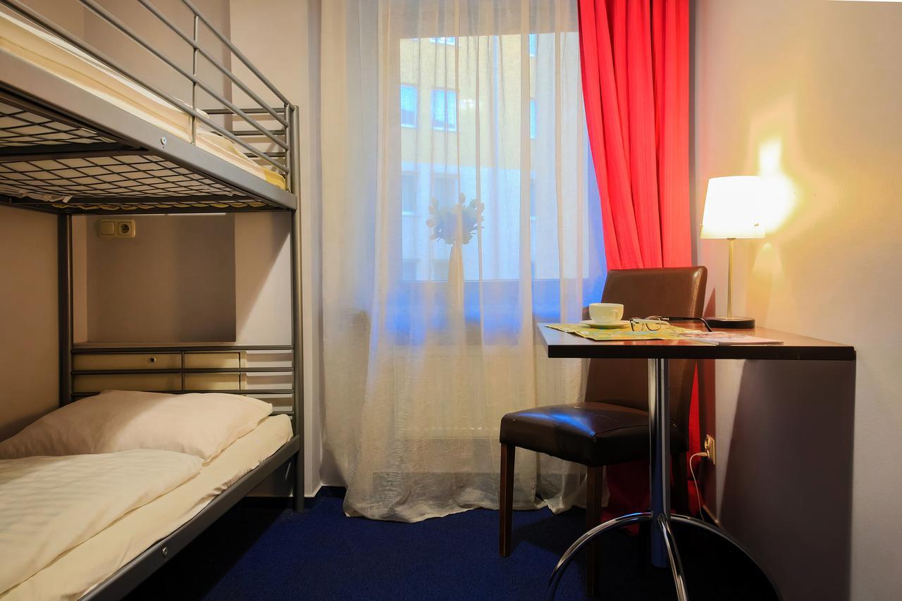 Glow Hostel *