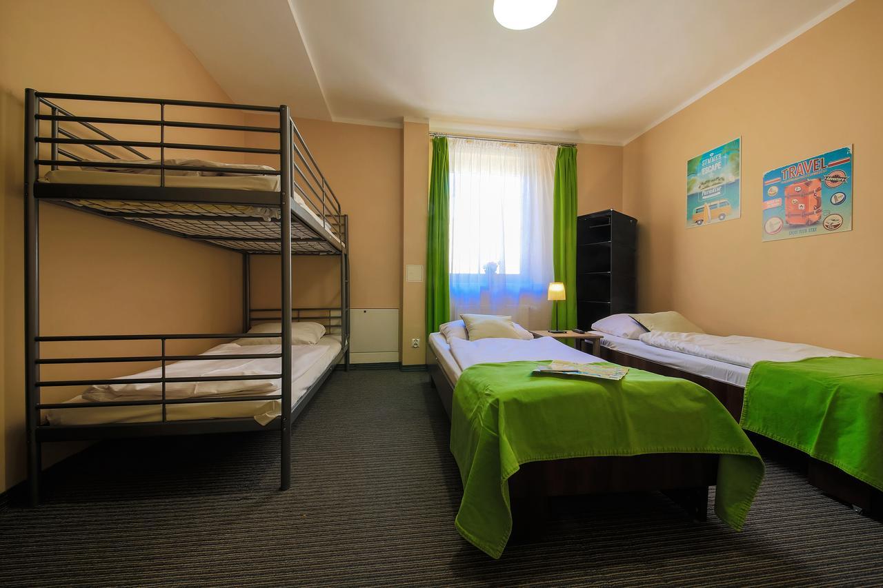 Hostel Glow