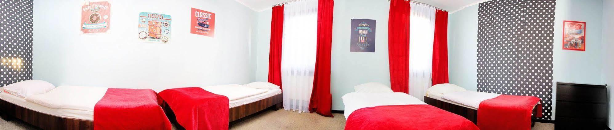 Glow Hostel *